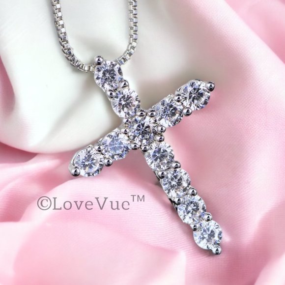 2.5mm Diamond Brilliant Cut Cross Pendant Necklace - Picture 6 of 17